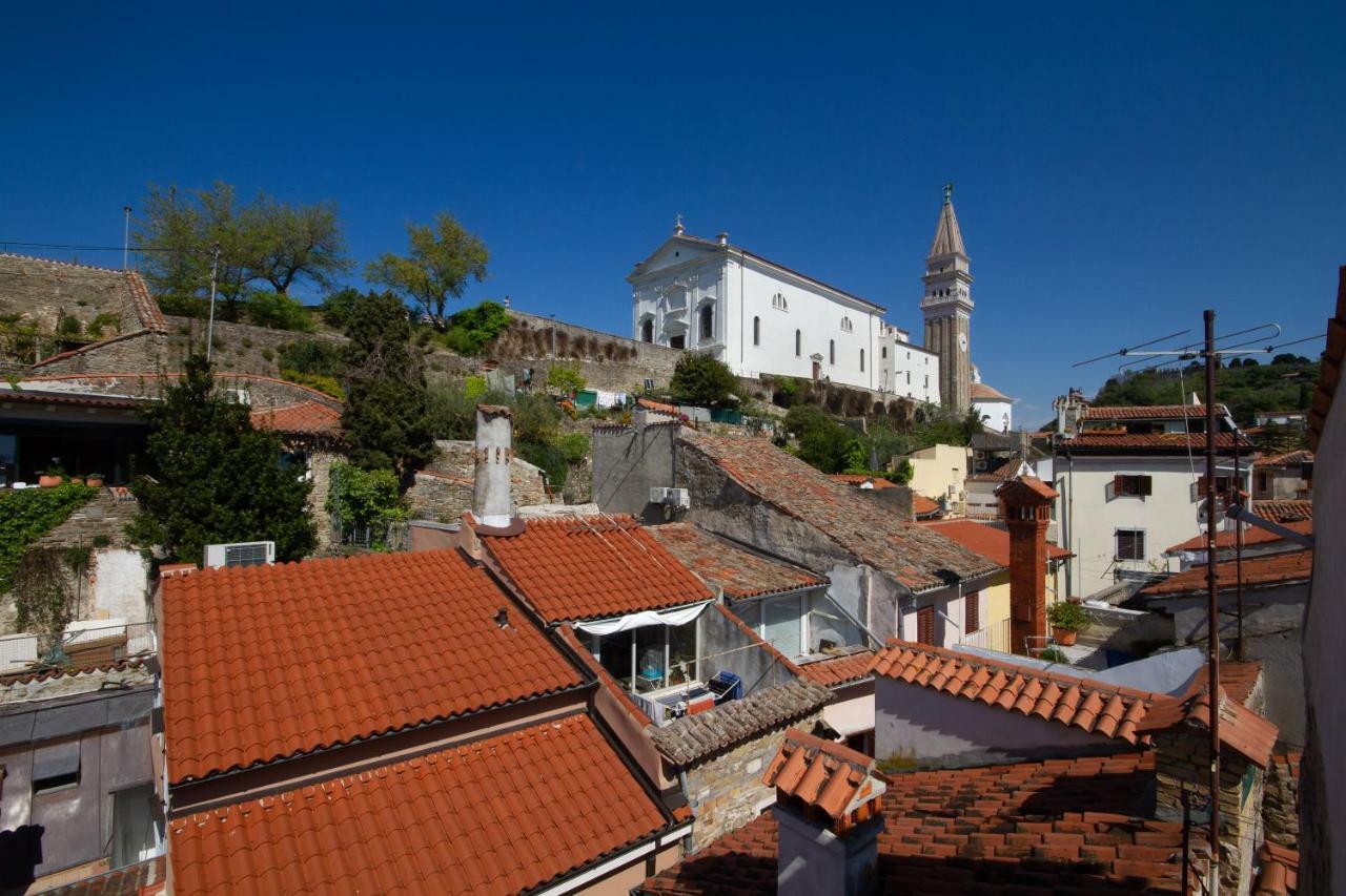 Hiša za goste Little Tower With Terrace By Locap Group Piran