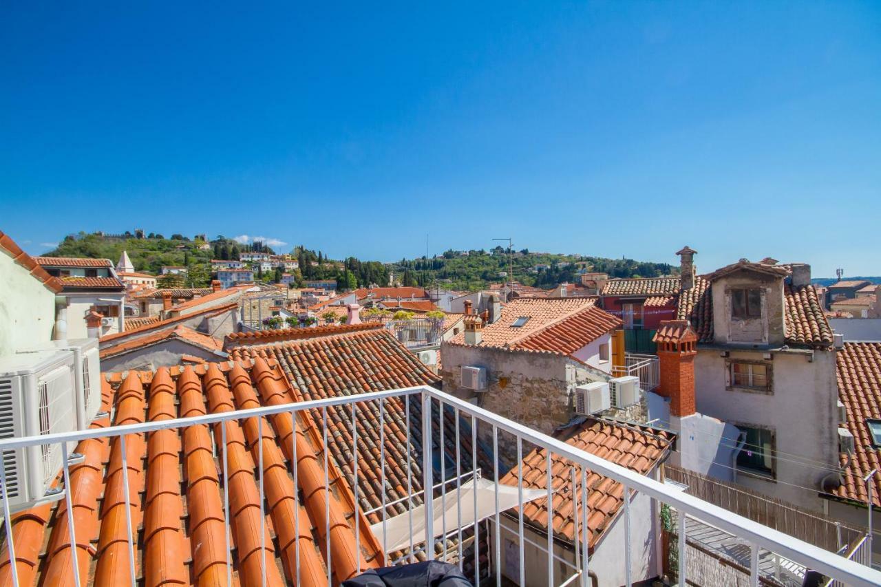 Little Tower With Terrace By Locap Group Hiša za goste Piran
